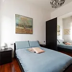 Milano Calvairate Balcony Apt
